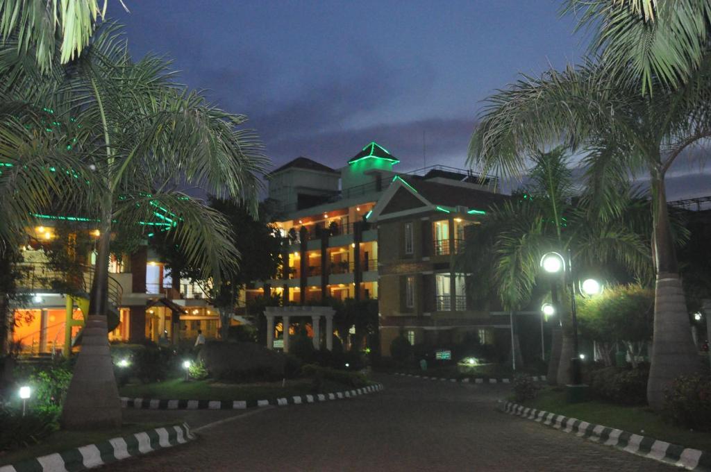 Hotel Le Ruchi The Prince Maiçor Exterior foto